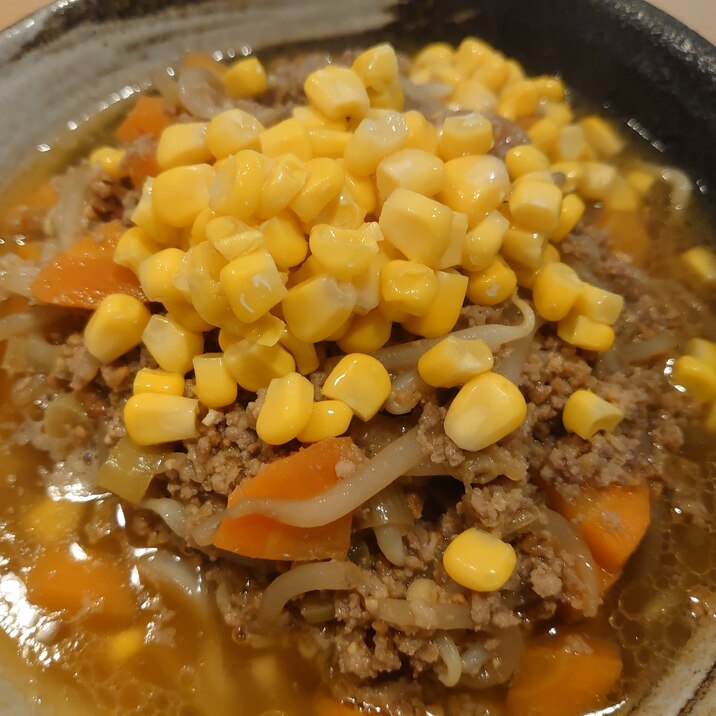 肉そぼろモヤシ味噌ラーメン